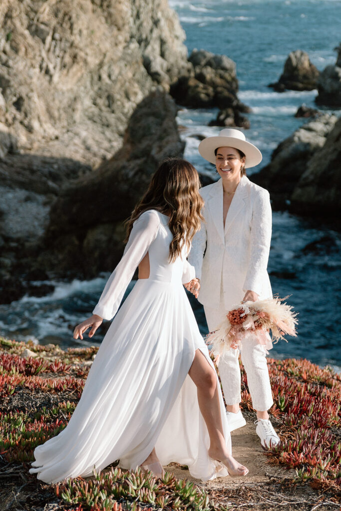 playful california beach elopement photos on the cliffs