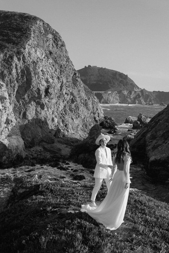 playful california beach elopement photos on the cliffs