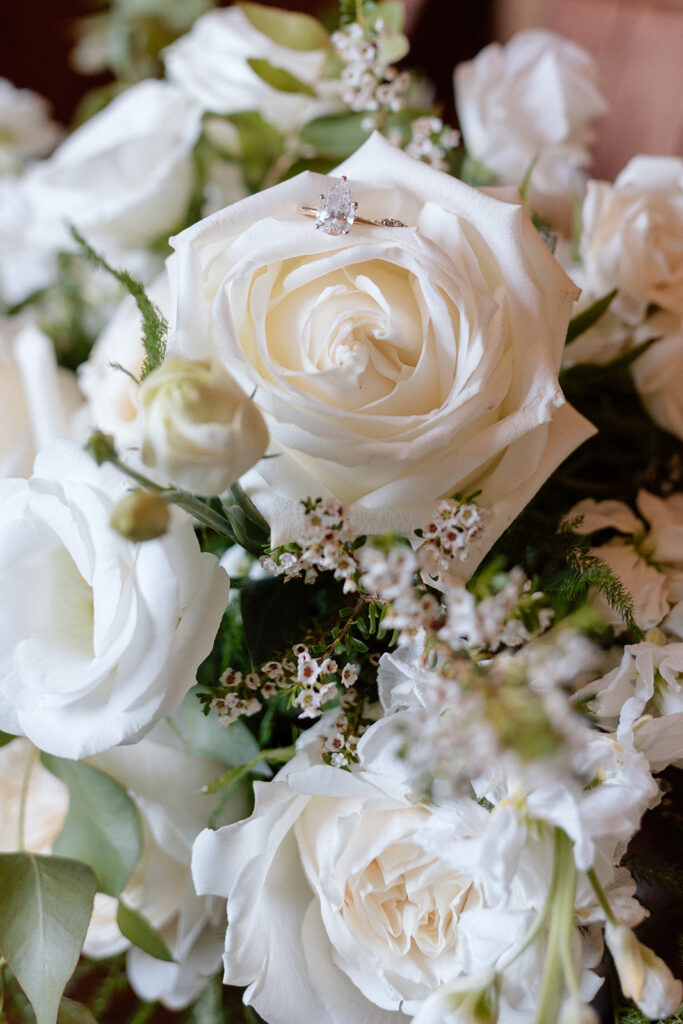 eco-friendly wedding flowers bouquet