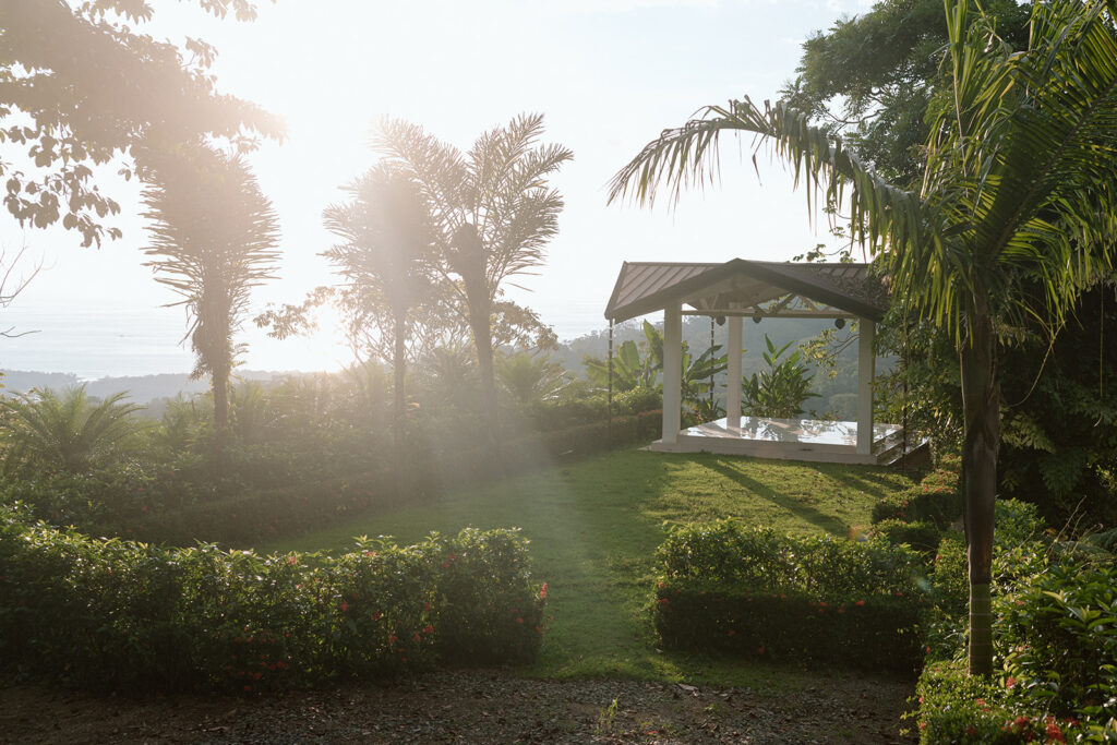 golden pineapple villas in uvita costa rica