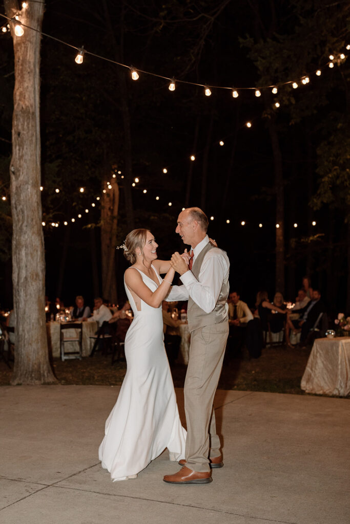 first dance wedding photos