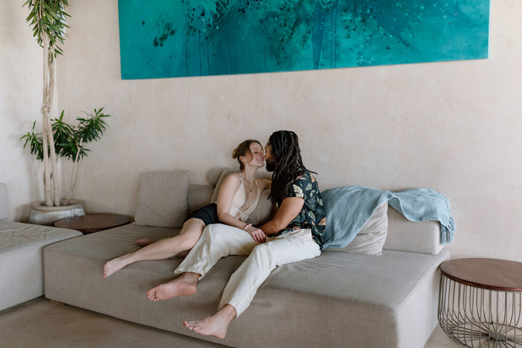 couples photoshoot indoors in tropical place