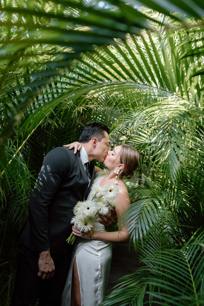 How to Elope Legally in Costa Rica: Requirements and Tips