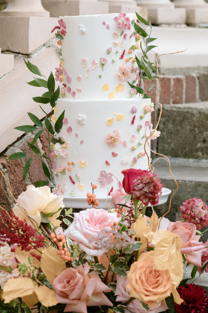 A Kate Smith Soiree wedding cake provided for the styled wedding at the Historic Longview Mansion.
