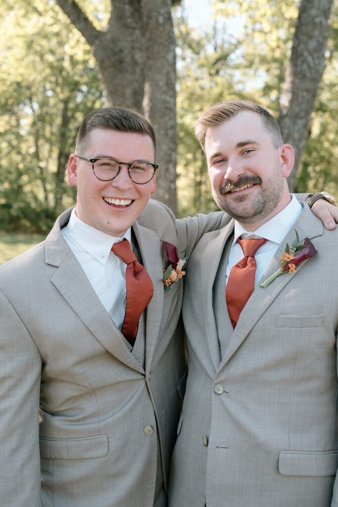 groomsmen photos at Kansas wedding venue