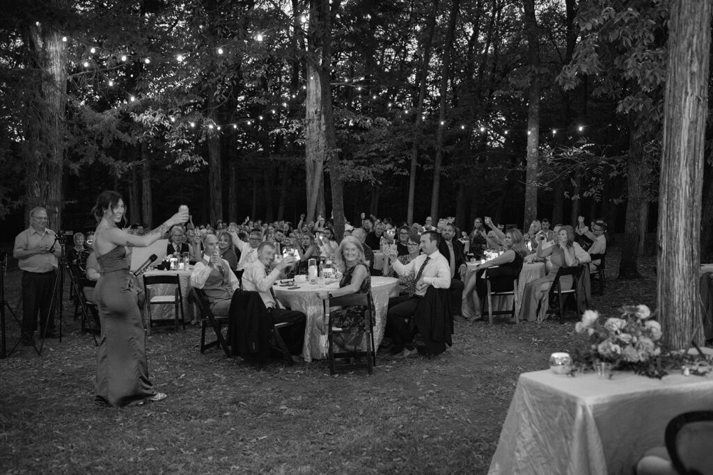 outdoor Kansas City wedding venue