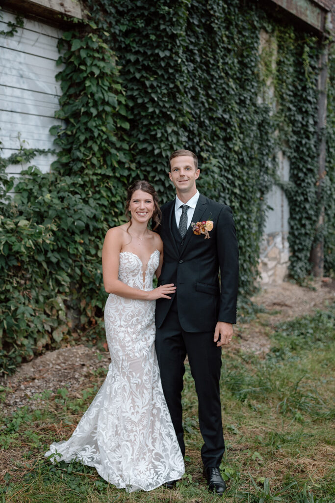 timeless wedding photos in the Kansas City West Bottoms