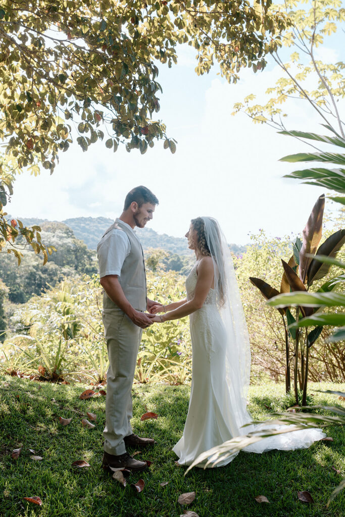 A first look in the jungle in Costa Rica.