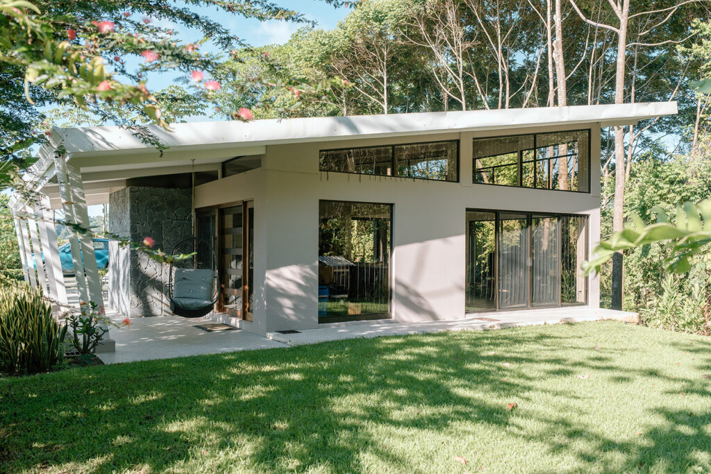 AirBnB elopement rental house in Costa Rica.