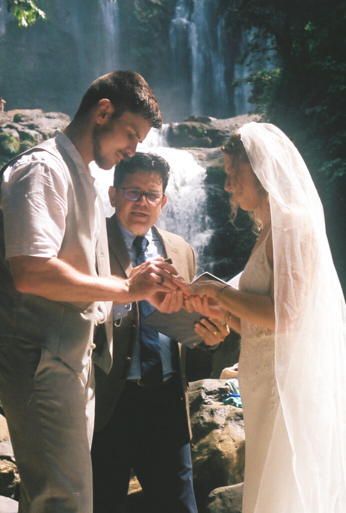 wedding pictures on 35mm film of a couple eloping at Nauyaca Waterfalls 